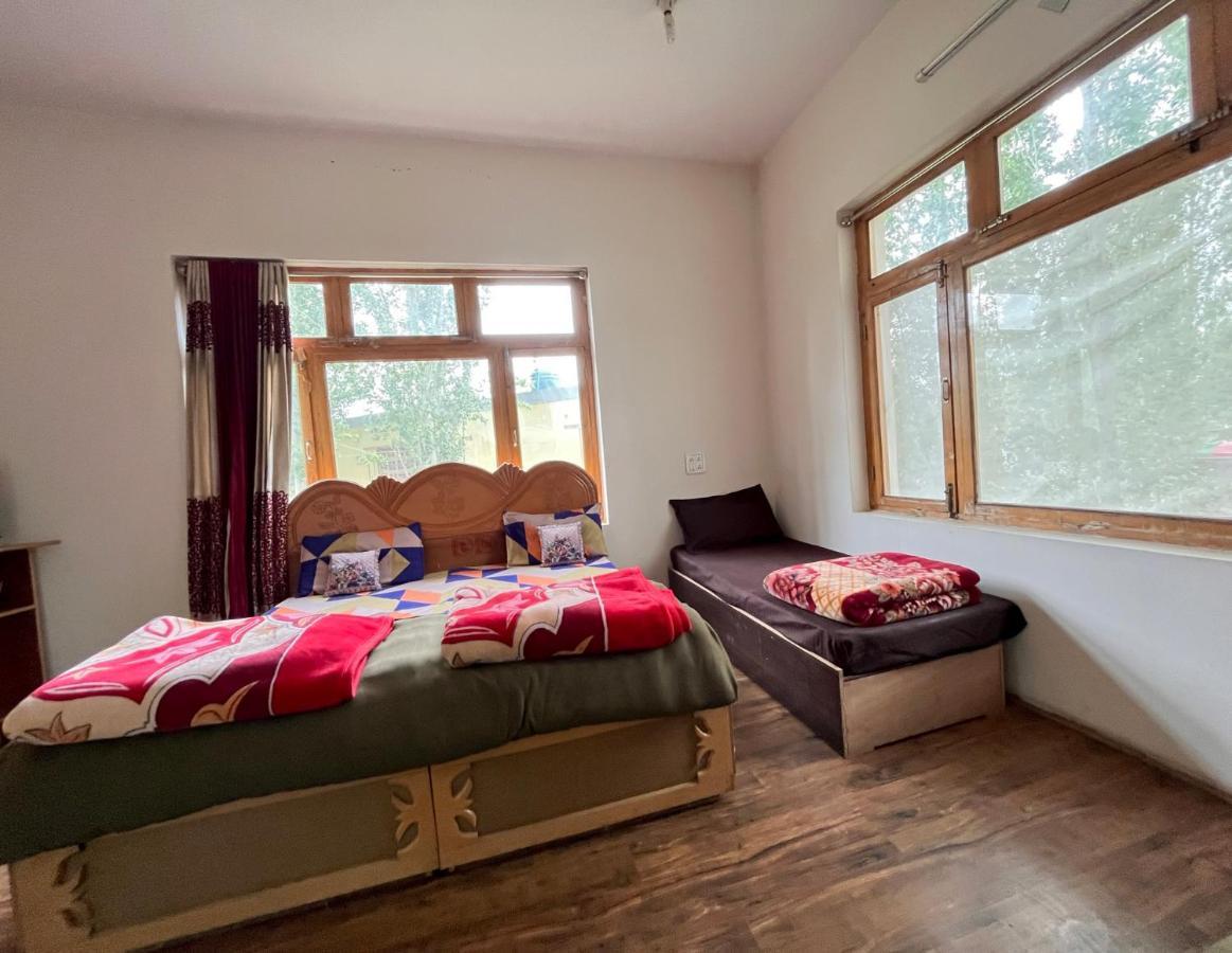 Safarnama Homestay Лех Экстерьер фото